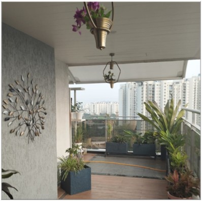 Luxurious Flat Terrace, Amanora Gateway Towers
